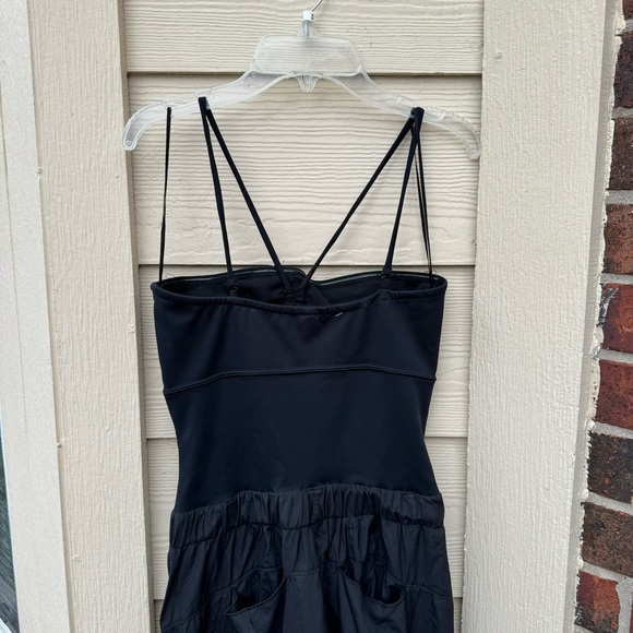 Free People Workout Hiking Onesie NWOT - Picture 3 of 7